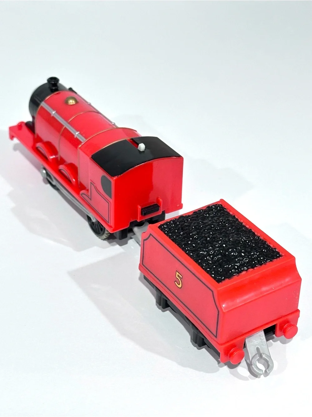 Thomas & Friends Motorized TrackMaster James with Tender